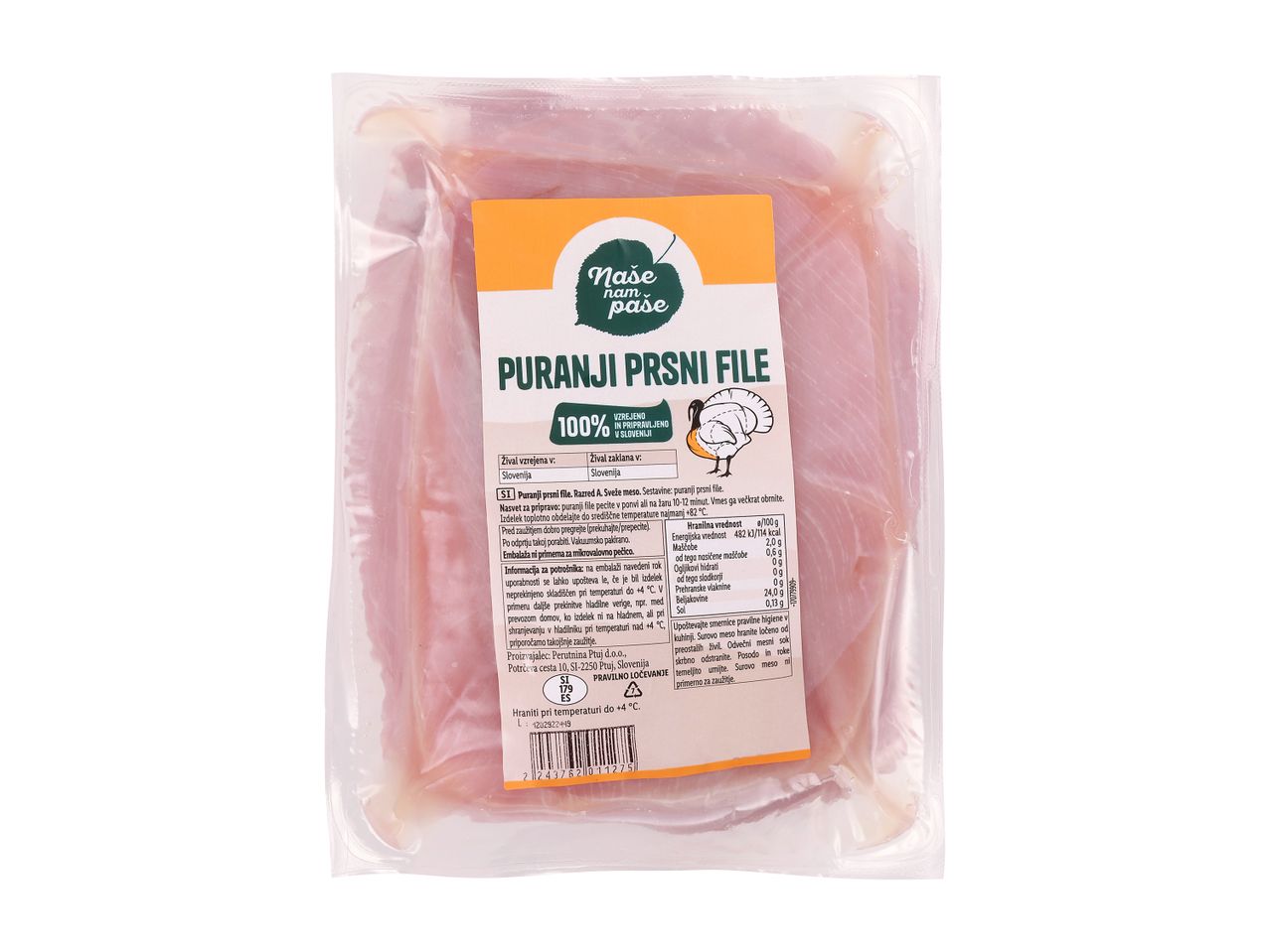 Vakuumsko pakiran puranji prsni file znamke Naše nam paše, pripravljen za peko.