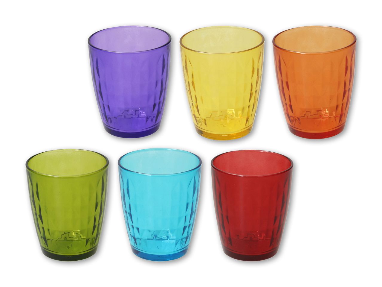 Seks farverige, faceterede drikkeglas i plastik.