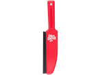 Brosse de nettoyage de voiture rouge DIRT DEVIL avec raclette en caoutchouc noir.
