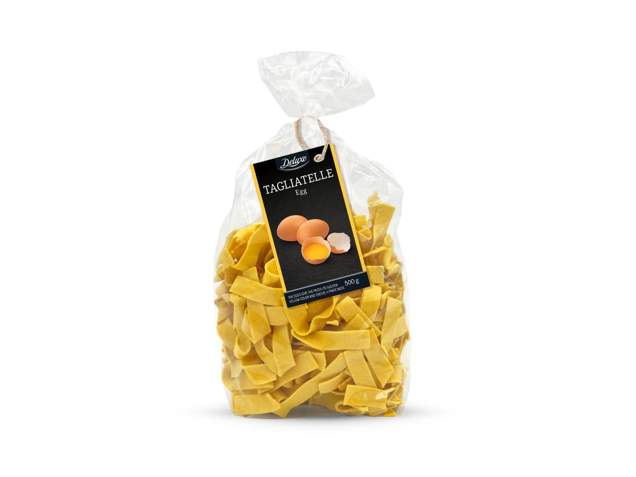 Pakiranje tjestenine Farfalle u prozirnoj vrećici.