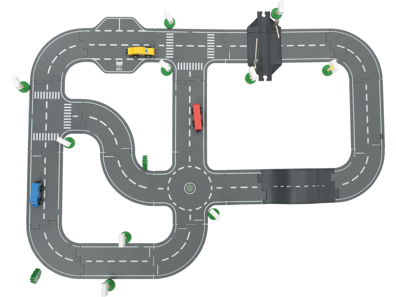 Lupilu set puteva sa automobilima, mostom i kružnim tokom