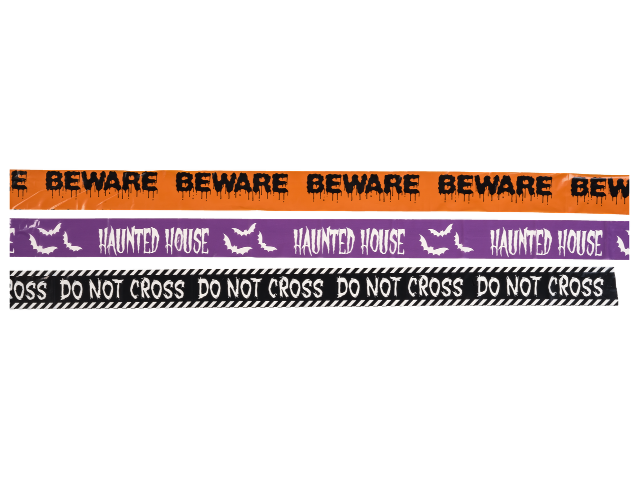 Trys Helovino įspėjamosios juostos: „BEWARE“, „HAUNTED HOUSE“ ir „DO NOT CROSS“.