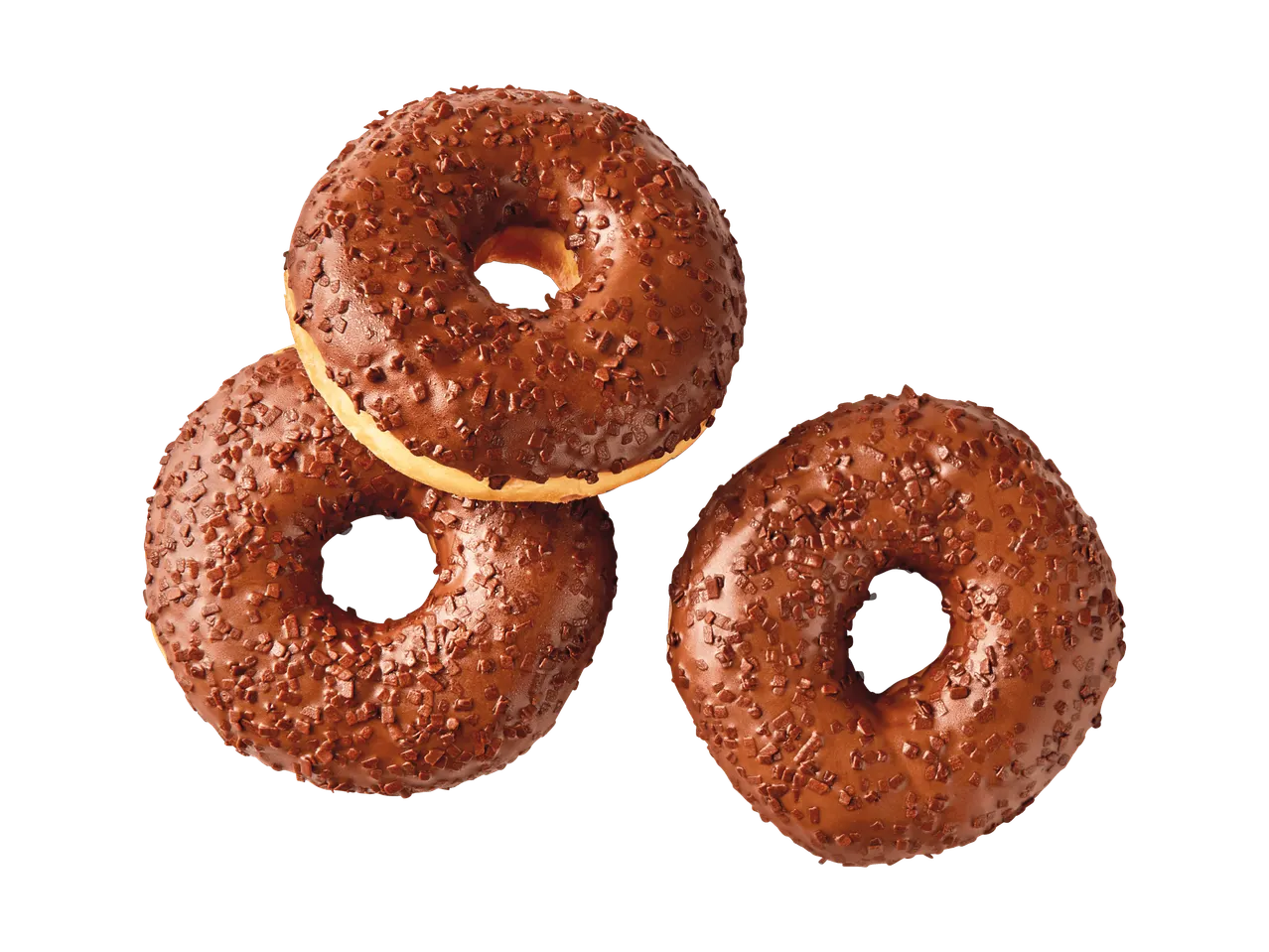 Tre ciambelle al cioccolato con granella di cioccolato su sfondo nero.