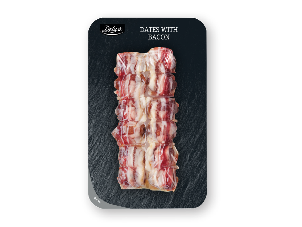 Deluxe dateles ar bekonu, vakuuma iepakojumā uz tumša fona.