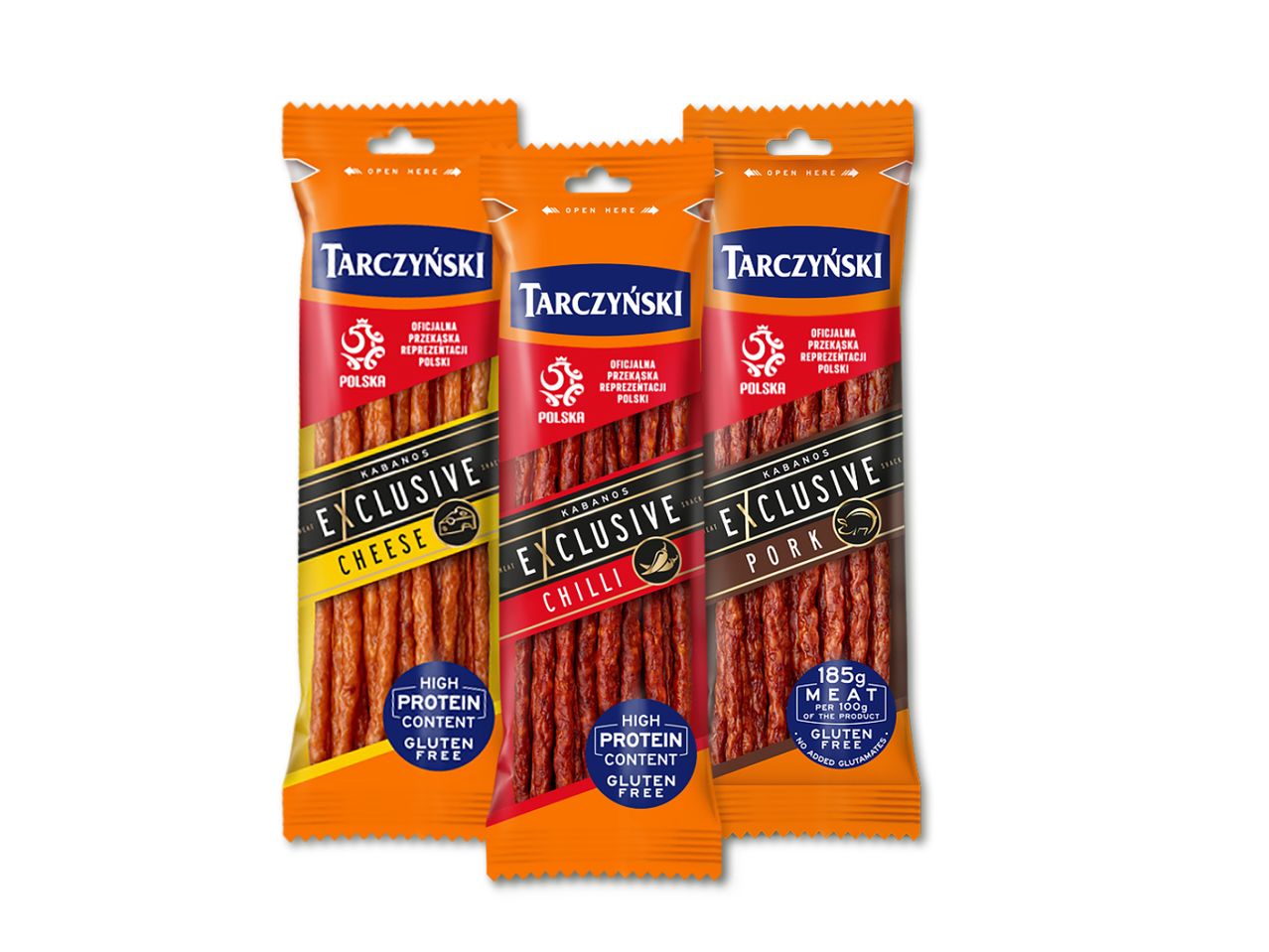 Trīs Tarczyński kabanos desu iepakojumi ar siera, čili un cūkgaļas garšām.