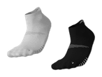 Weiße und schwarze Socken mit dezenten Design-Elementen.