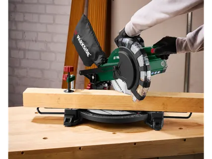 Bütüző- és gérvágófűrész