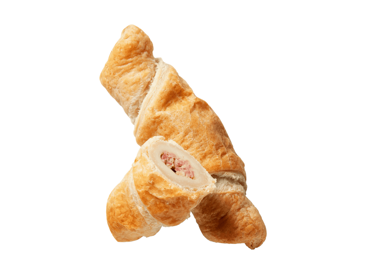 Ein herzhaftes Croissant mit Fleischfüllung, halbiert auf schwarzem Hintergrund.