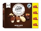 En pakke med 4x4 mini-is i forskellige chokoladevarianter, herunder mørk, hvid og nøddeovertrukket.