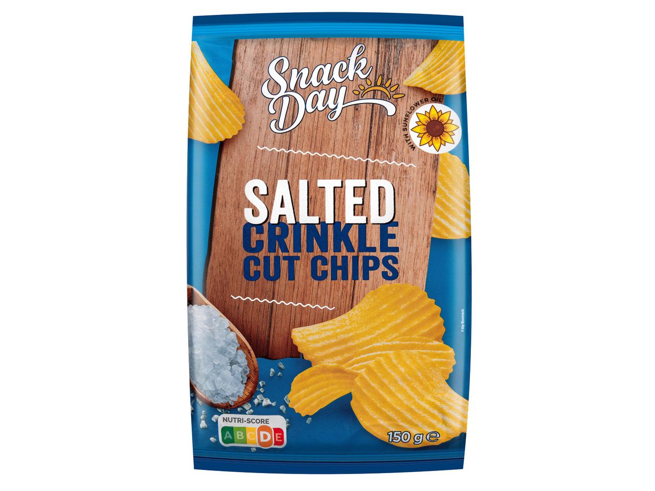Snack Day sós, hullámosra vágott burgonyachipsz 150g-os csomagban.