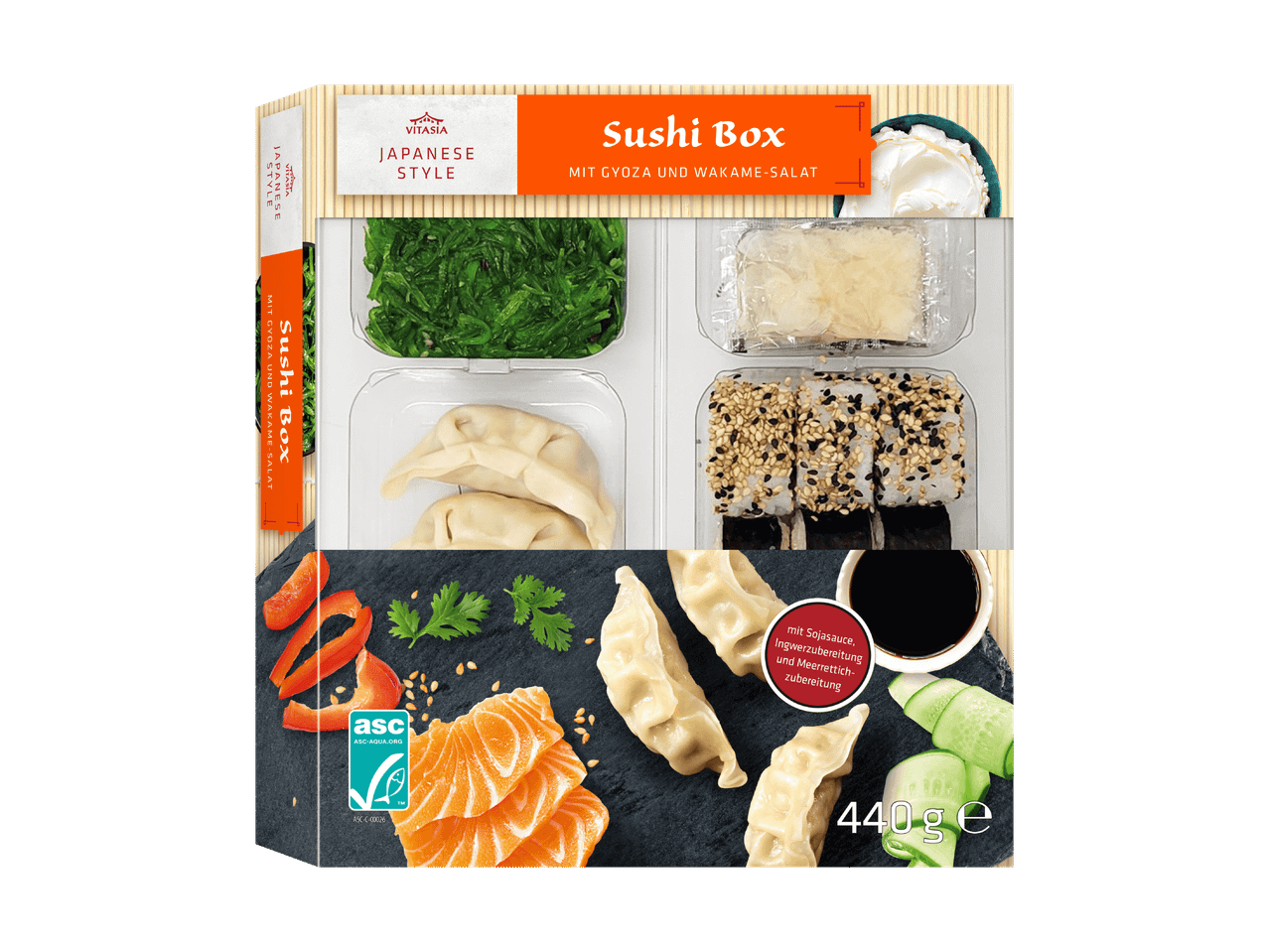 Waitrose Sushi-Box mit Lachs, Gyoza und verschiedenen Beilagen.