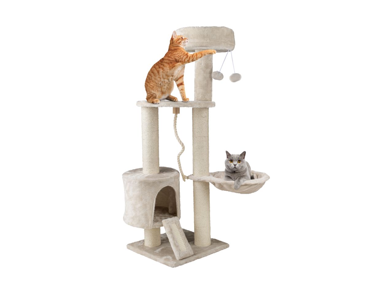 Un griffoir à chat beige à trois niveaux avec deux chats qui jouent.