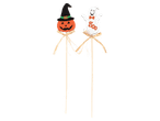 Halloween-i tök és szellem dekorációs pálca szett fekete háttér előtt.