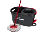 Conjunto de esfregona Vileda Turbo One com balde e esfregona rotativa em fundo preto.