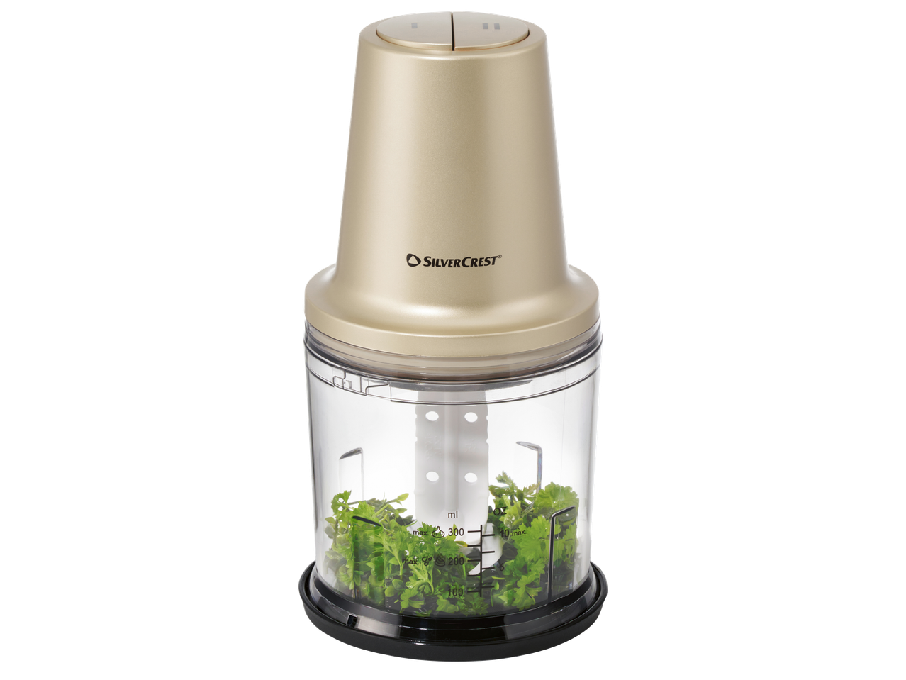 Златист чопър с магданоз в прозрачна купа, на черен фон.