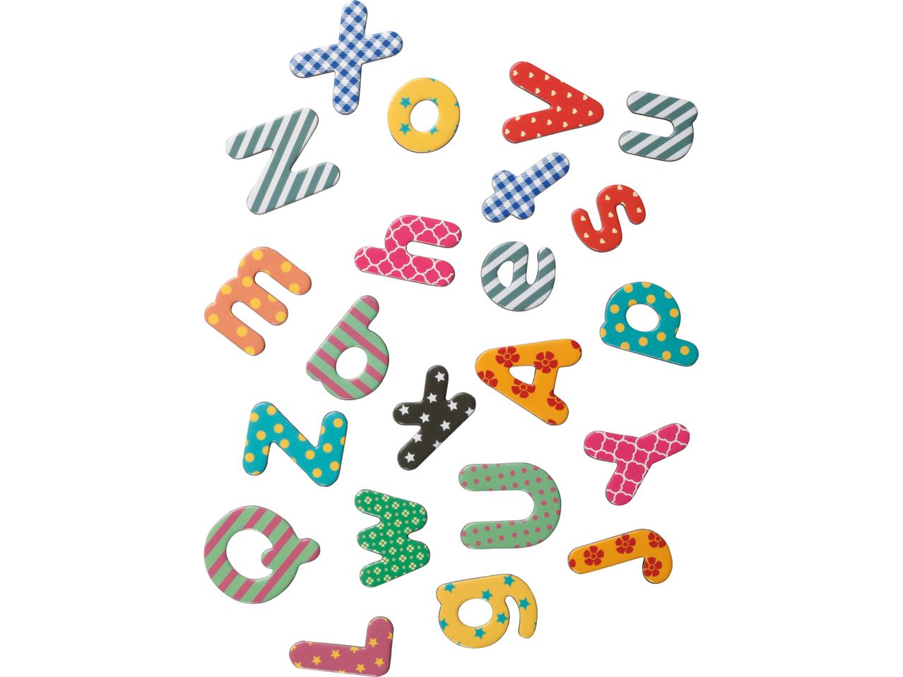 Un assortimento di lettere e simboli magnetici colorati con motivi diversi.