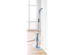 Sprühmopp lehnt an der Wand.