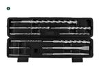 Ein Satz Bohrhammer-Bits in einer schwarzen Aufbewahrungsbox.