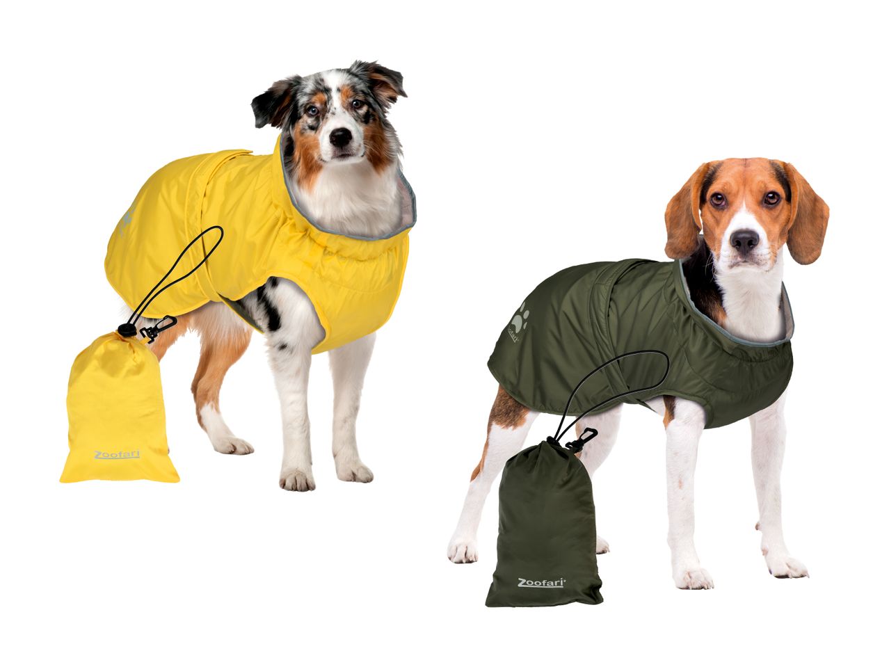 To hunde i ZooFari regnjakker med matchende opbevaringstaske.