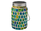 Luz solar em frasco de pedreiro com mosaico azul e verde.