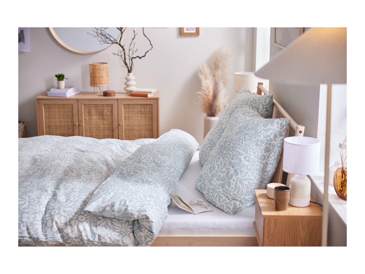 Go to full screen view: Livarno Home Renforcé Duvet Cover Set - King - Image 4