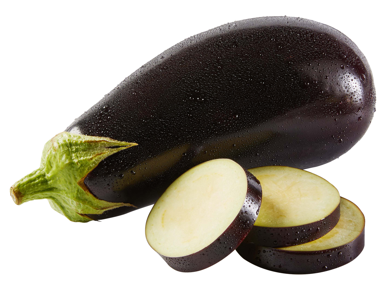 Egész padlizsán zöld kocsánnyal és három kerek padlizsánszelet fehér alapon.