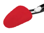 Perie de curățare roșie din microfibră cu mâner negru și alb.