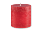 Rote Stumpenkerze mit rauer Oberfläche und Docht
