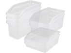 Staplade genomskinliga plastkorgar med perforerade sidor.