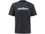 Vyriški juodi Umbro marškinėliai su baltu logotipu ant krūtinės.