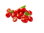 Tomates cereja vermelhos com folhas verdes e gotas de água sobre fundo preto.