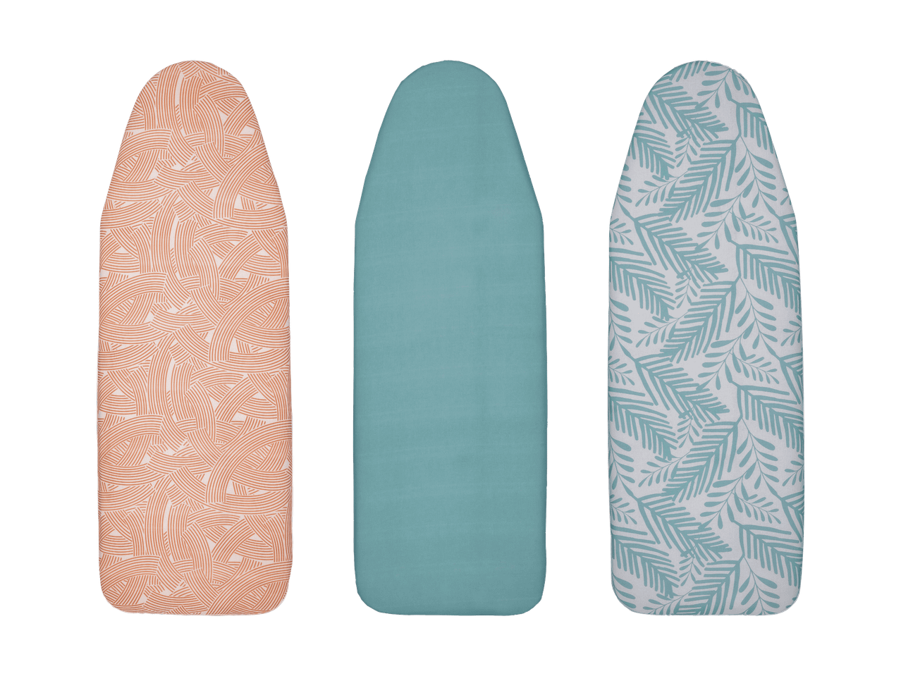 Drei Bügelbrettbezüge: einer orangefarben mit Streifenmuster, einer einfarbig blau und einer blau mit Blattmuster.