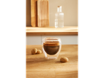 Copos Silvercrest® Verres à double paroi com café expresso e biscoitos numa bancada de cozinha