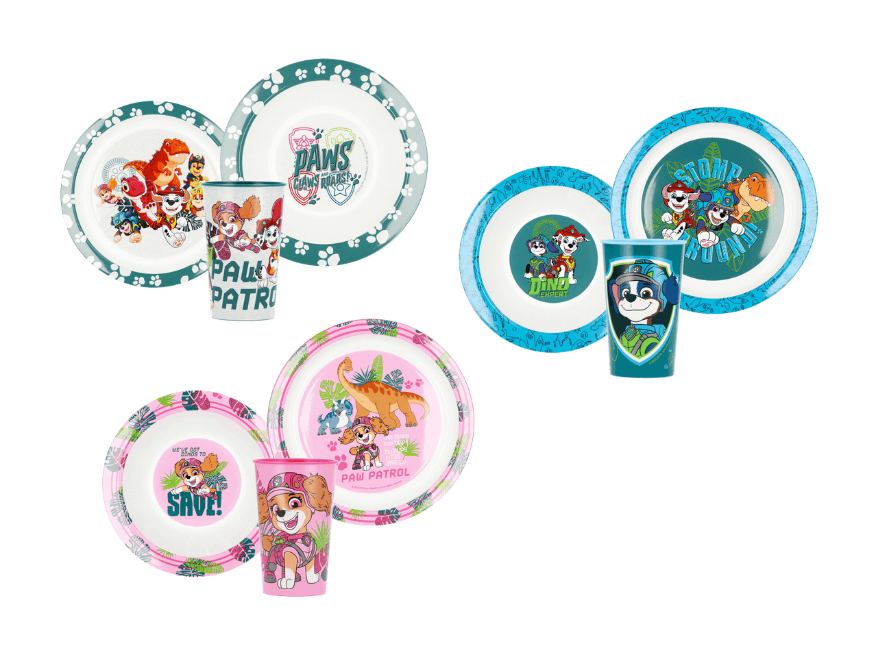 Ensembles de vaisselle pour enfants avec des motifs de chiots et de dinosaures, incluant des assiettes et des gobelets.