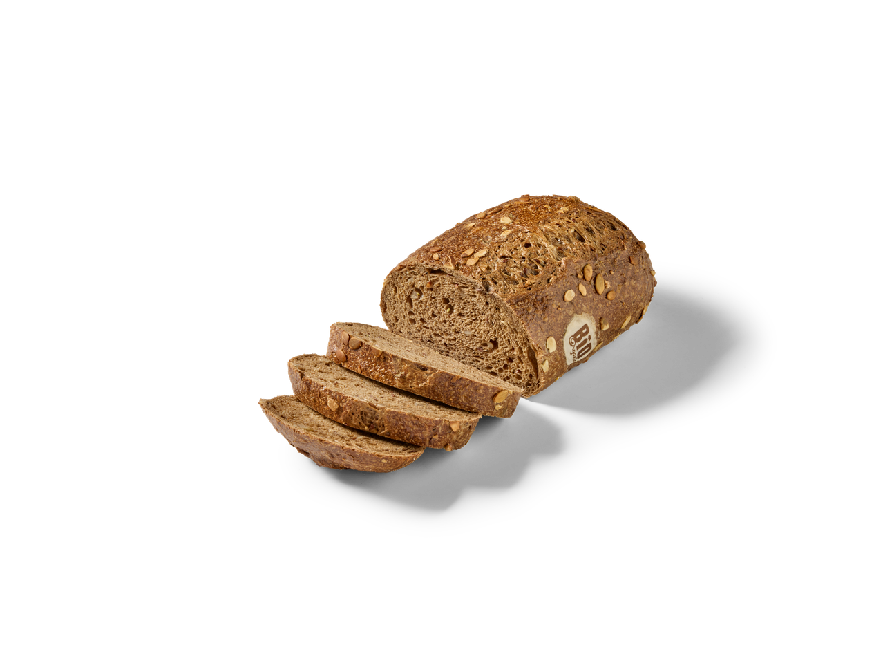 Bio volkorenbrood met zaden, gesneden.
