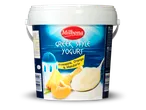 Milbona Griekse yoghurt met ananas, sinaasappel en mandarijn.
