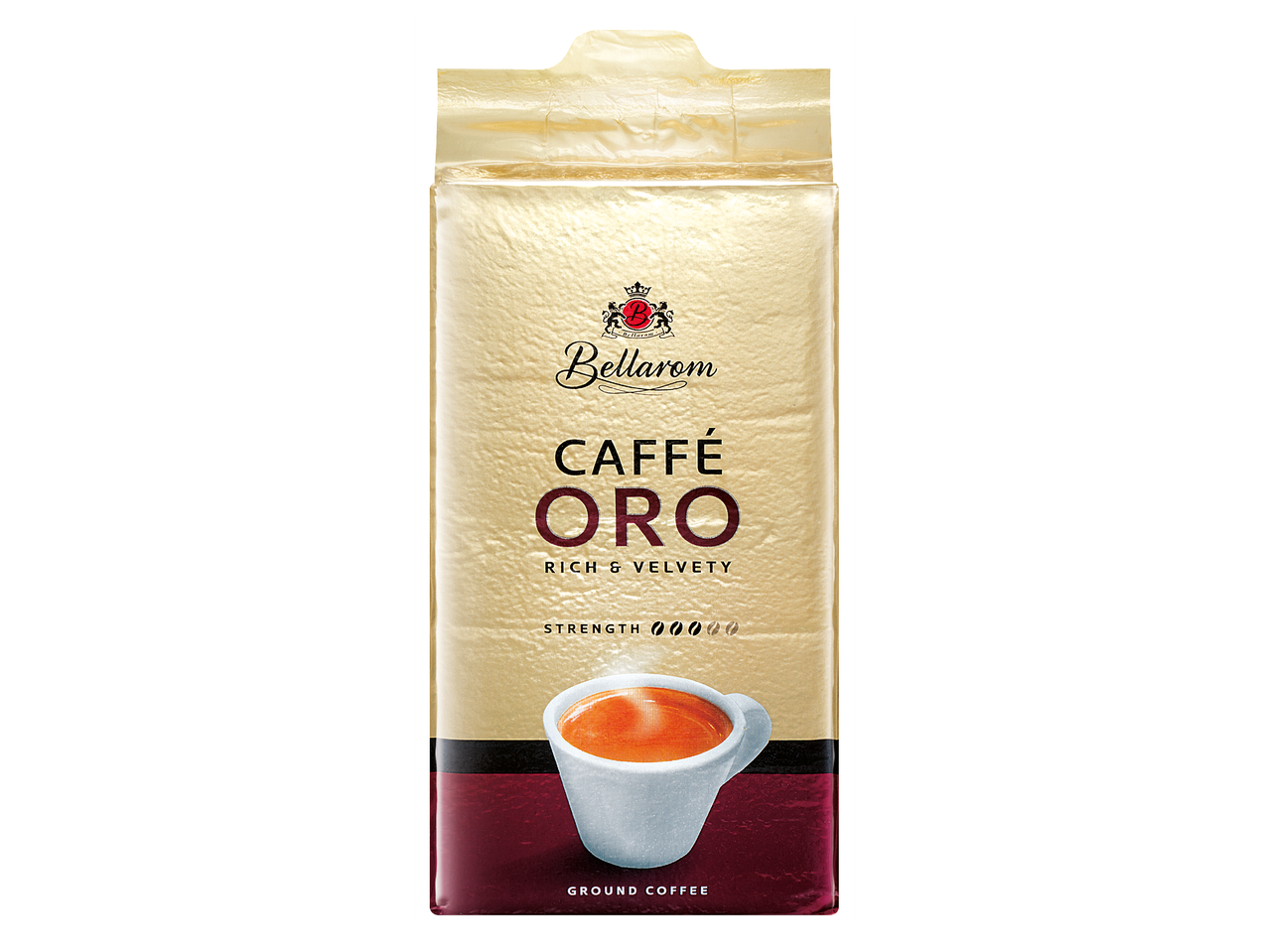 Опаковка смляно кафе с надпис 'CAFFÉ ORO RICH & VELVETY' и чаша кафе.