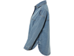 Långärmad jeanskjorta.