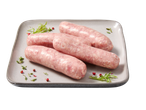 Rauwe knoflookbraadworsten, gegarneerd met kruiden en roze peperkorrels op een schaal