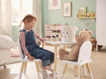 Gyermek asztal-szék szett