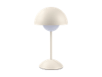 En cremefarvet bordlampe med en kuppelformet skærm og base på en sort baggrund.