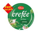 Grøn emballage med blød ost med urter, 150 g, og et rødt mærke med teksten 'Fast lav pris'.