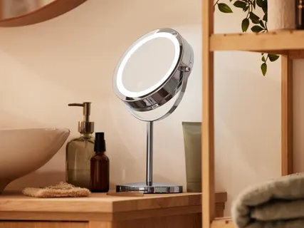 Sminktükör LED-világítással