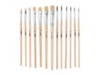 Crelando brush set: flat and round paint brushes.