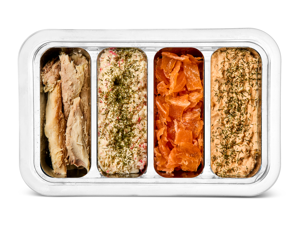 Een dienblad met vier compartimenten gevuld met visproducten: makreel, krabsalade, zalm en een zalmpaté.